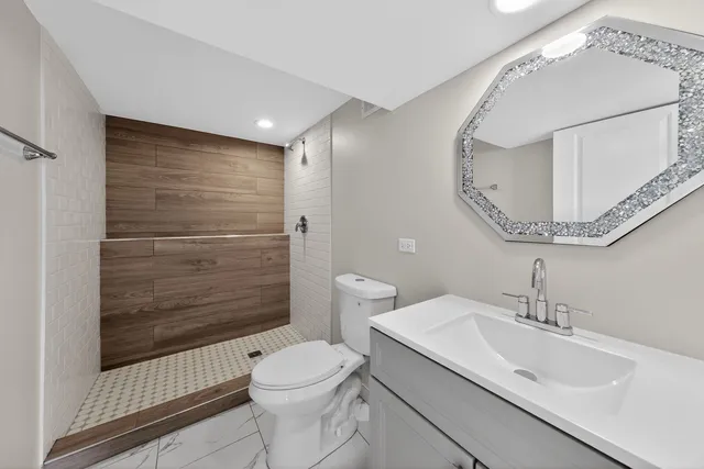 $489,750 | 6559 South Kedvale Avenue, Chicago, IL 60629