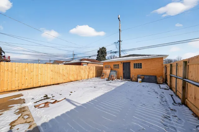 $489,750 | 6559 South Kedvale Avenue, Chicago, IL 60629