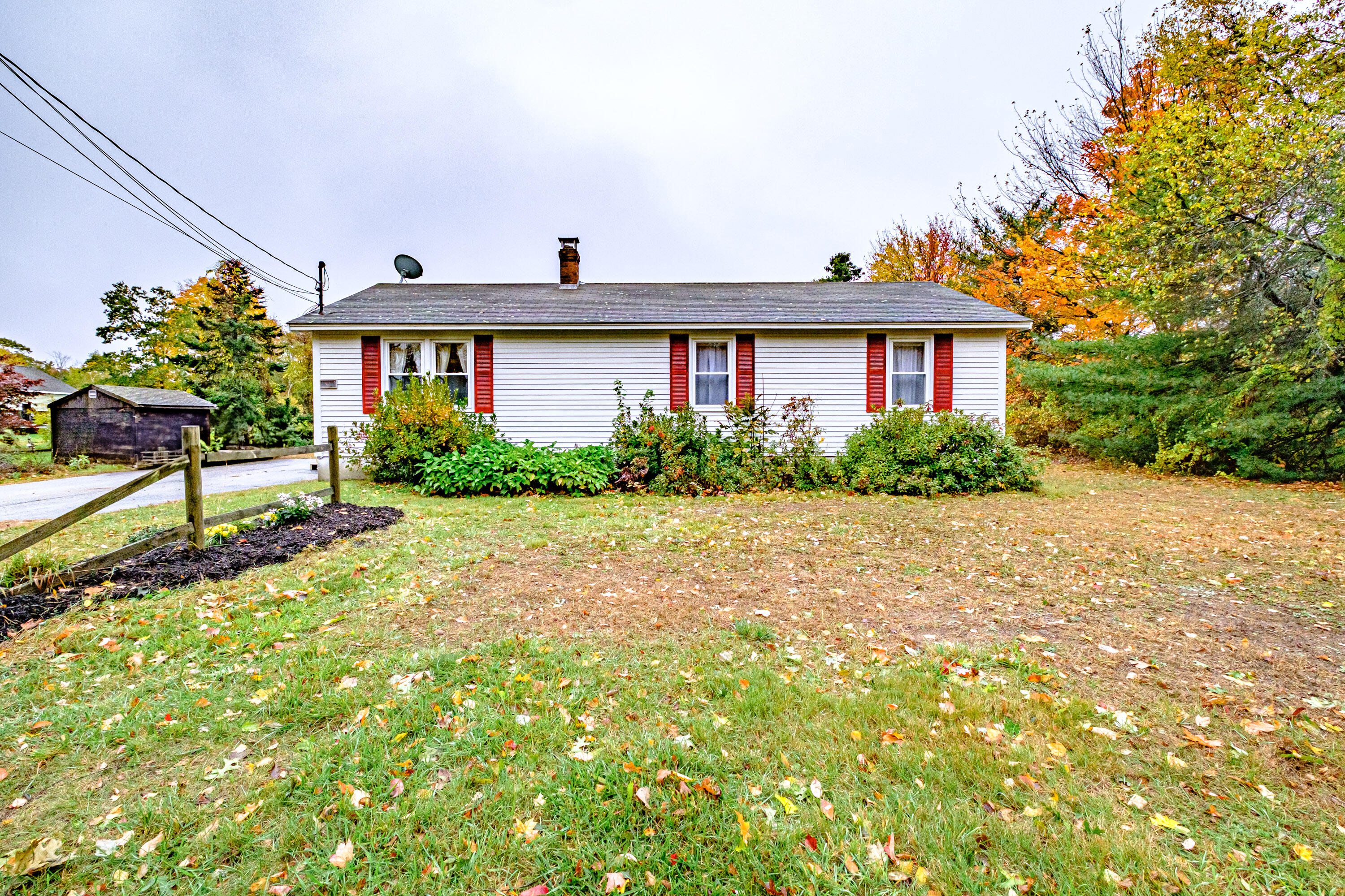 187 Grammar Road Sanford, ME 04073 - Photo 3 of 50 20241014gp-60005