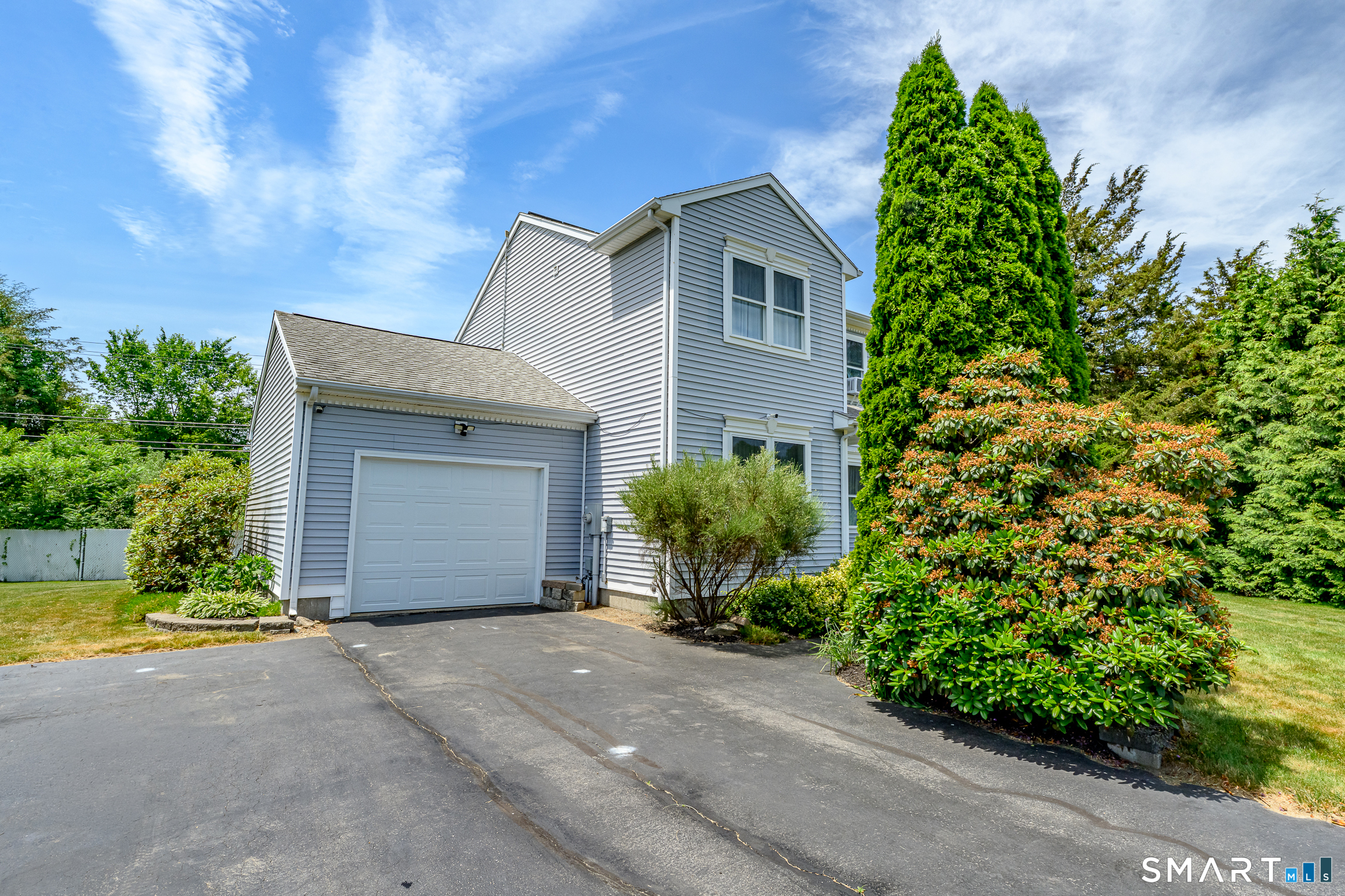 39 Jefferson Drive Killingly, CT 06239 - Photo 2 of 34 Gallery Image 2