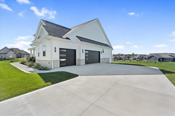 $1,275,000 | 6629 Morning Dew Lane, Sun Prairie, WI 53590