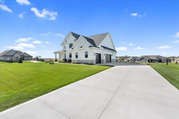 $1,275,000 | 6629 Morning Dew Lane, Sun Prairie, WI 53590