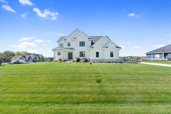 $1,275,000 | 6629 Morning Dew Lane, Sun Prairie, WI 53590