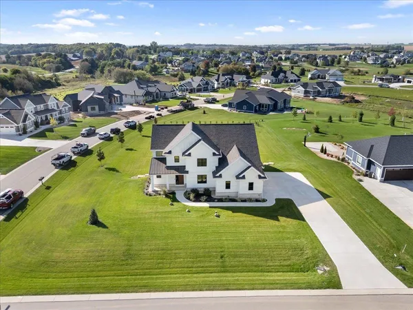 $1,275,000 | 6629 Morning Dew Lane, Sun Prairie, WI 53590