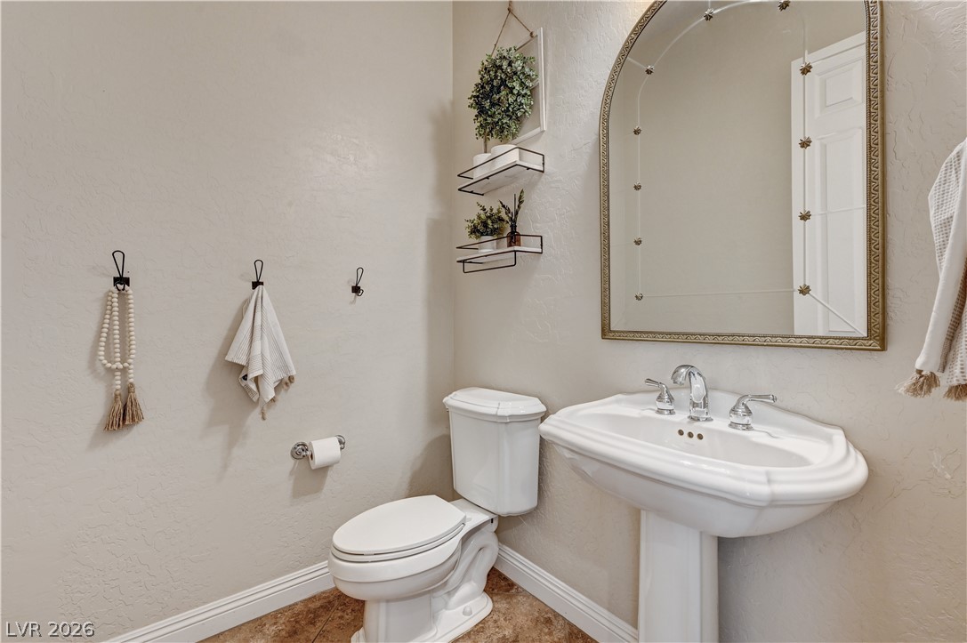 2793 Rosenhearty Drive Henderson, NV 89044 - Photo 29 of 77 Half bathroom
