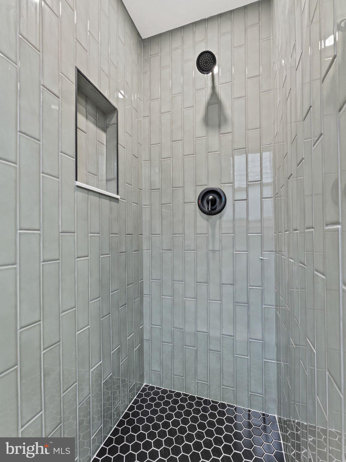 1007 Dorset Street Philadelphia, PA 19150 - Photo 19 of 34