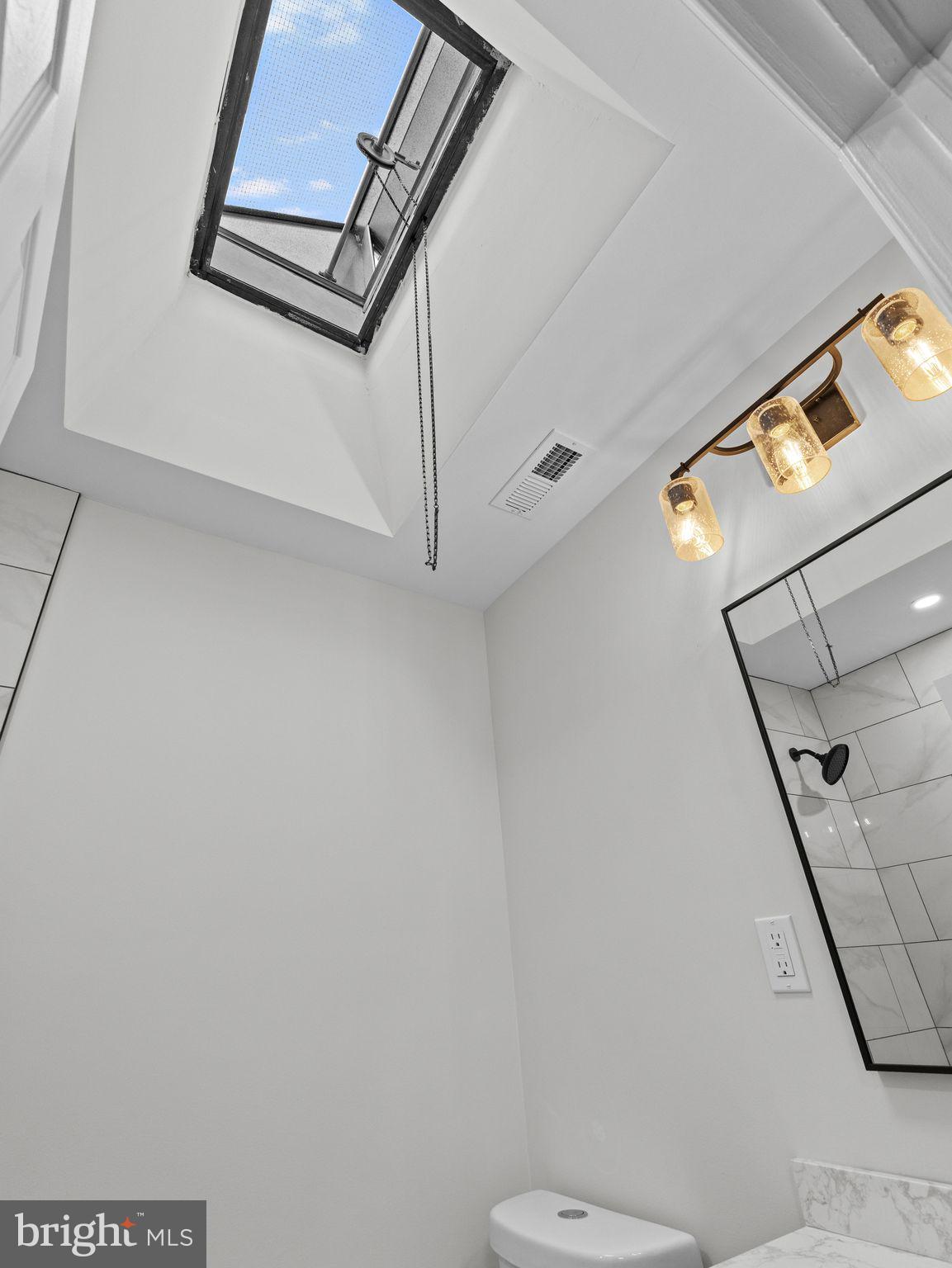 1007 Dorset Street Philadelphia, PA 19150 - Photo 26 of 34