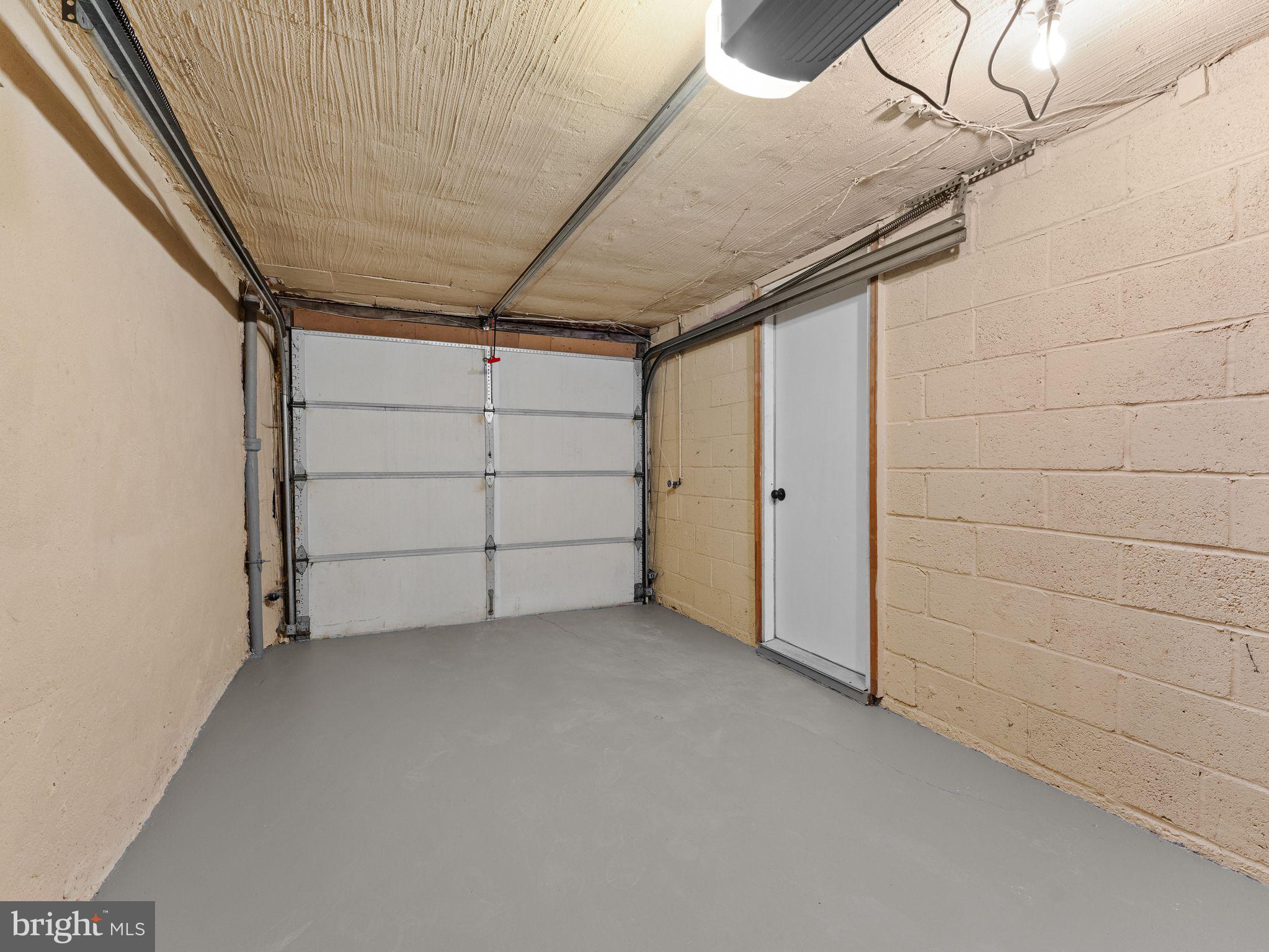 1007 Dorset Street Philadelphia, PA 19150 - Photo 32 of 34