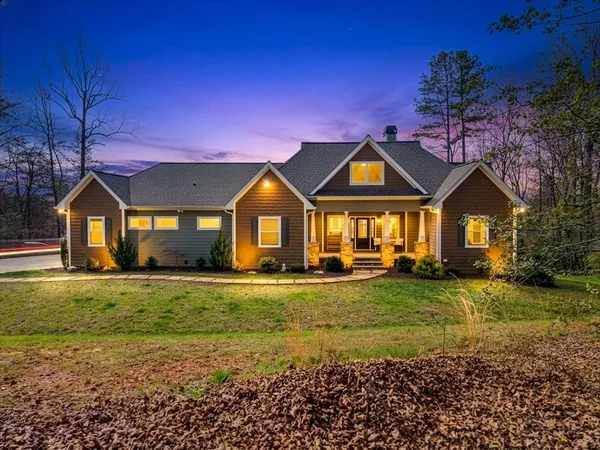 $959,900 | 193 Mountain Harbour Drive, Hayesville, NC 28904