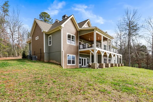 $959,900 | 193 Mountain Harbour Drive, Hayesville, NC 28904