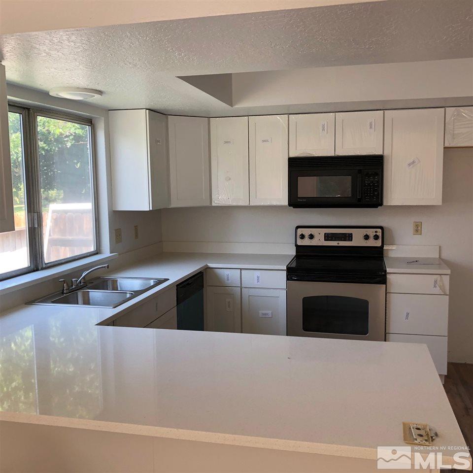 3741 La Tierra Terrace Reno, NV 89502 - Photo 4 of 13 Photo 4