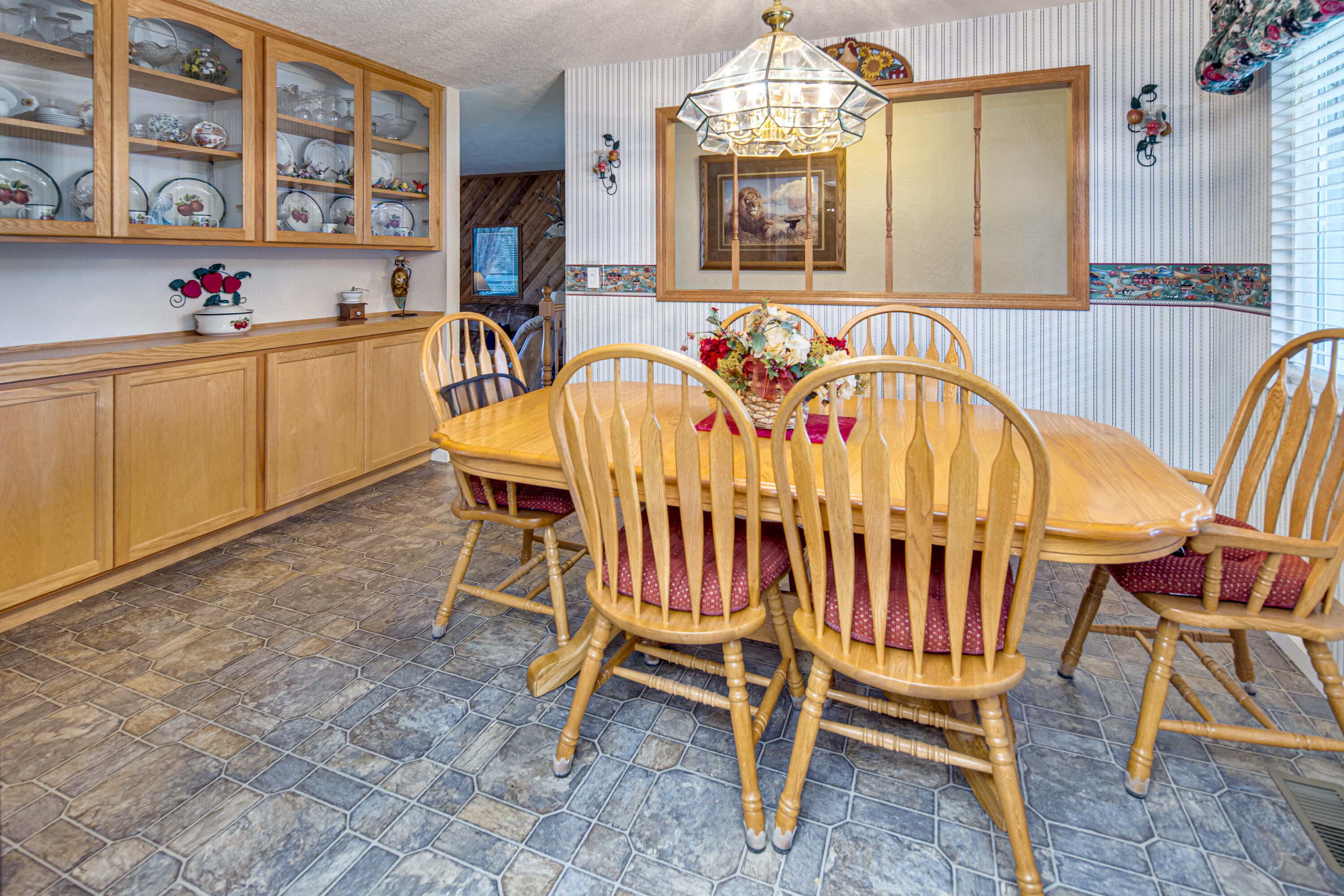 22075 Bear Creek Road Bend, OR 97701 - Photo 20 of 95 22075-386