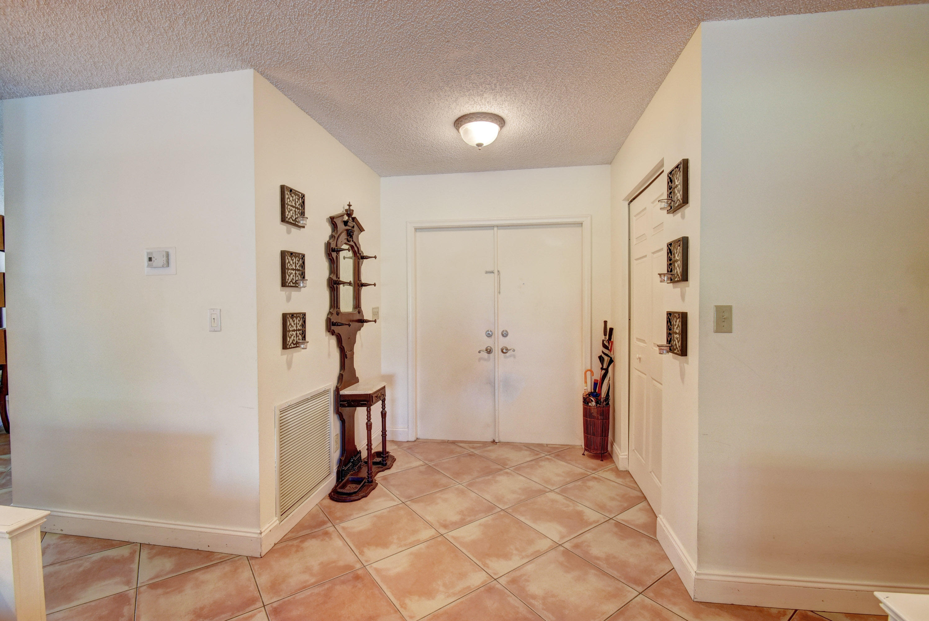 18326 102nd Way South Boca Raton, FL 33498 - Photo 6 of 51 Virtuals1 (6)