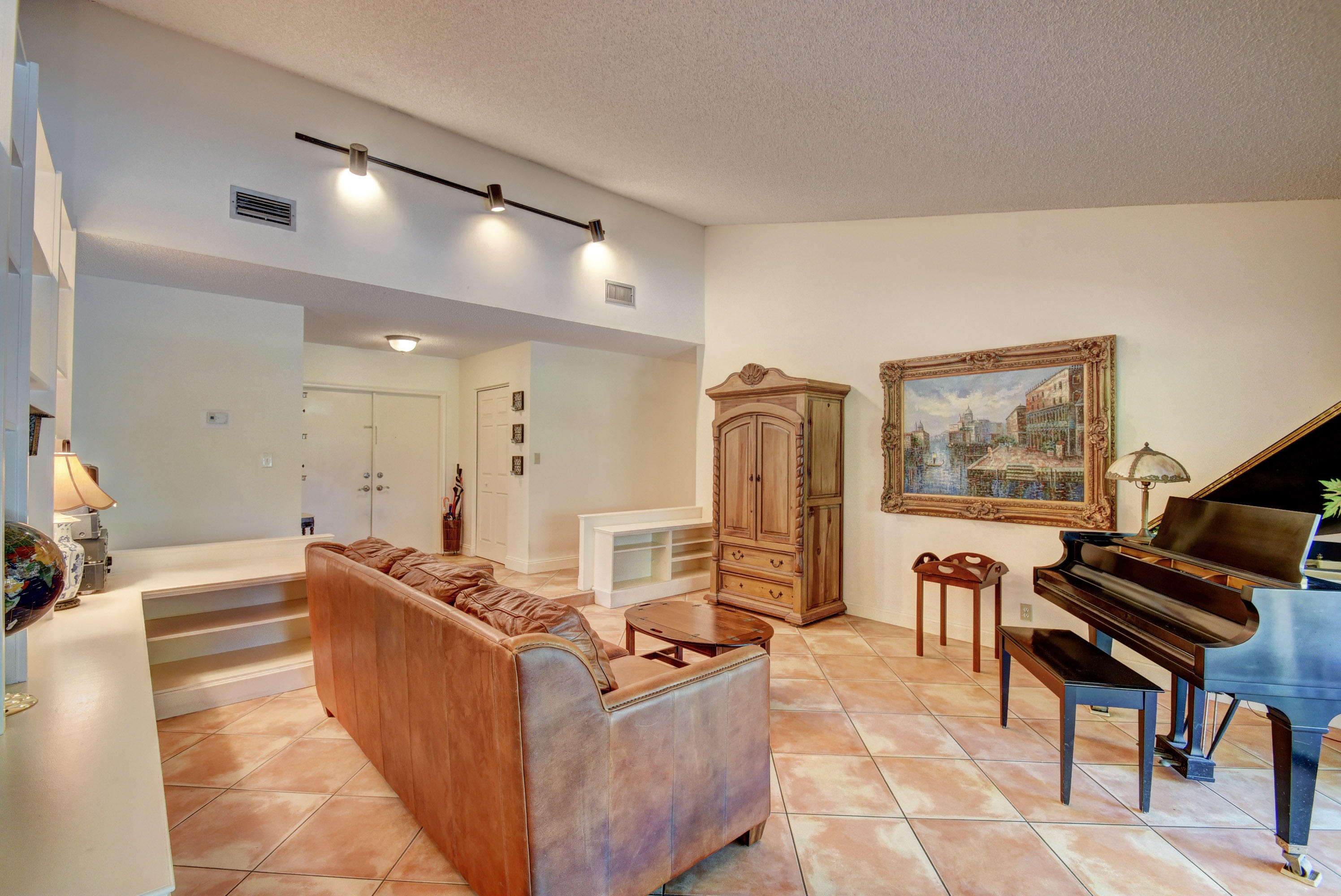 18326 102nd Way South Boca Raton, FL 33498 - Photo 10 of 51 Virtuals1 (10)