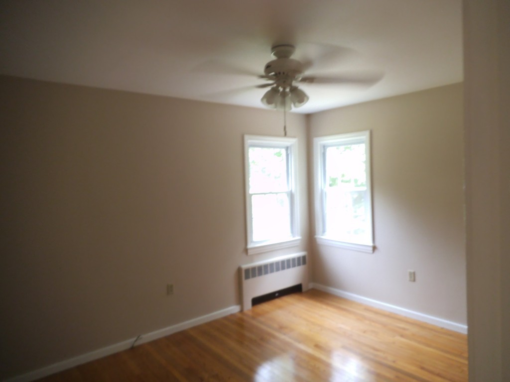 20 Howland Road Freetown, MA 02702 - Photo 9 of 21