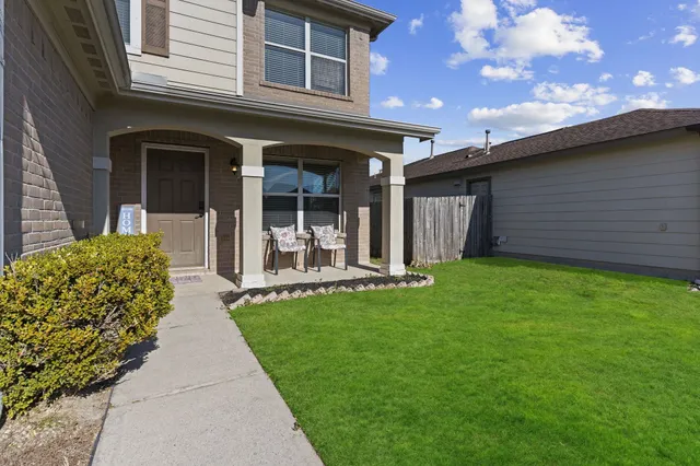 $2,100 | 29326 Legends Green Drive, Spring, TX 77386