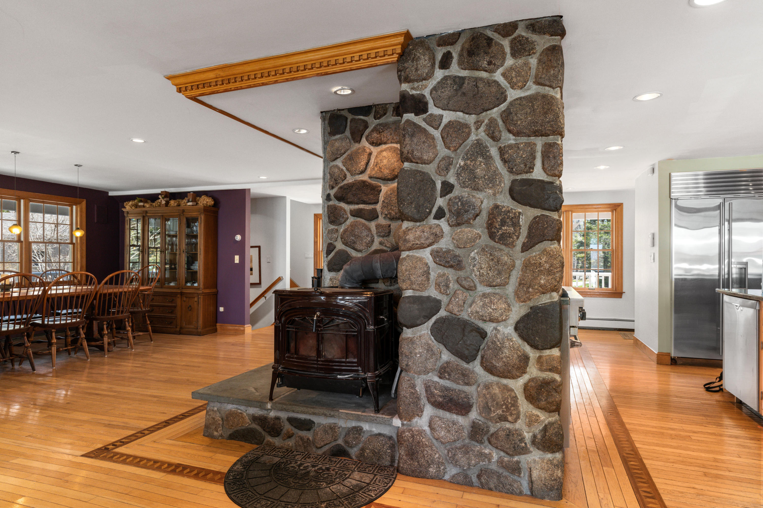 192 Great Marsh Road Centerville, MA 02632 - Photo 7 of 37 192GreLR-10