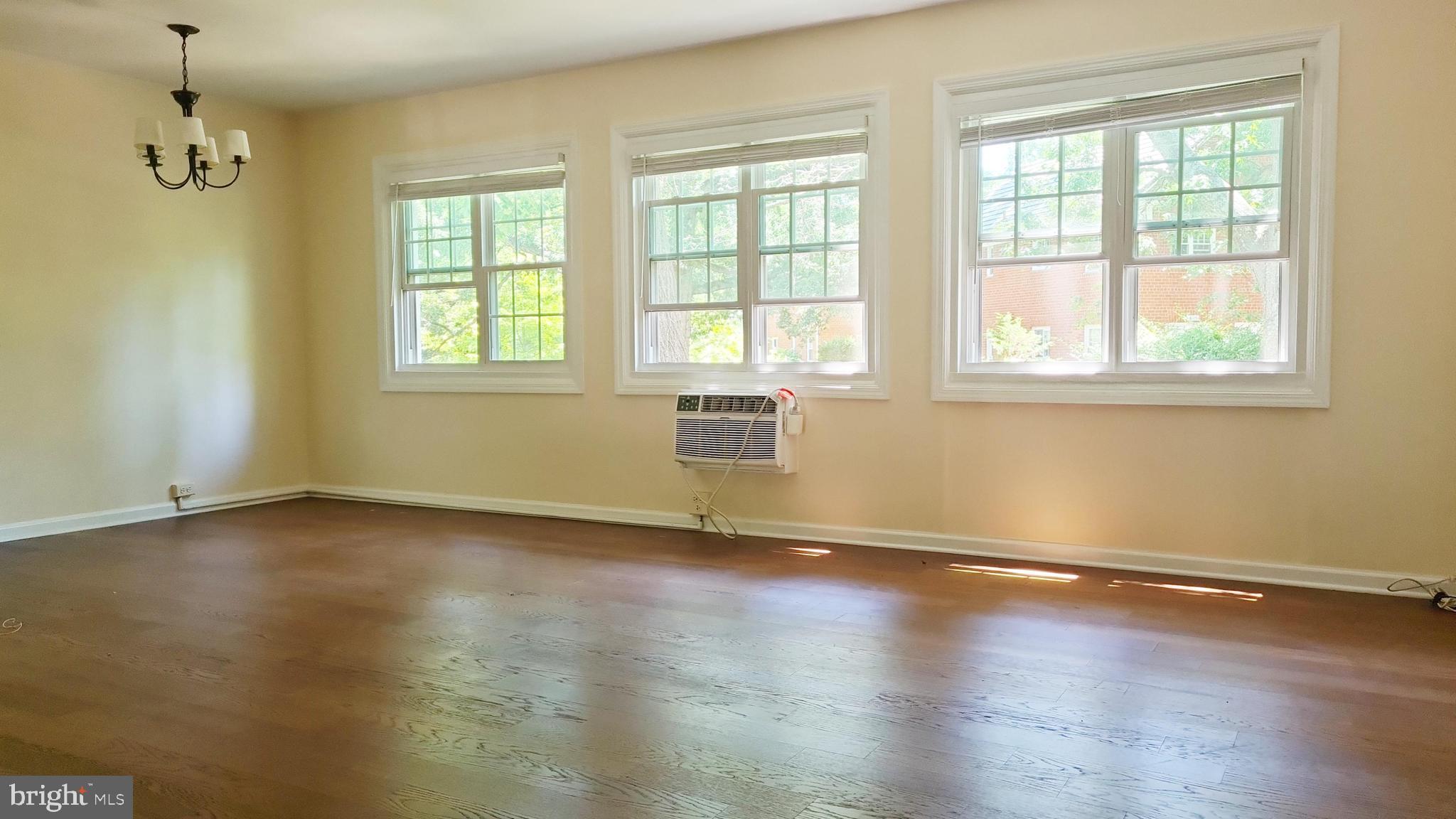 1622 Ripon Place Alexandria, VA 22302 - Photo 1 of 11 Welcome to 1622 Ripon Pl