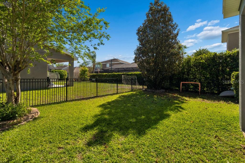 14304 Parkside Ridge Way Lithia, FL 33547 - Photo 33 of 47