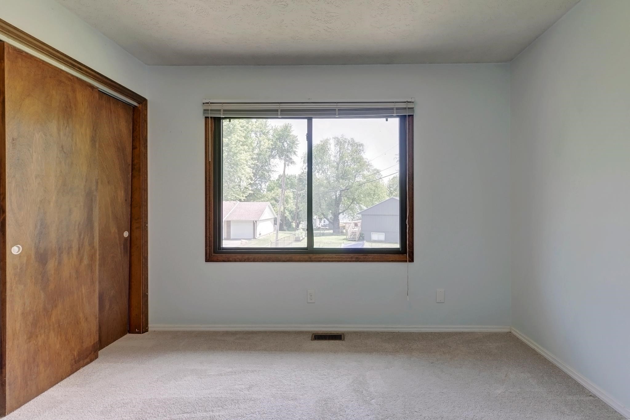 3405 North Stoneycrest Road Bloomington, IN 47404 - Photo 17 of 36 Gallery Image 17