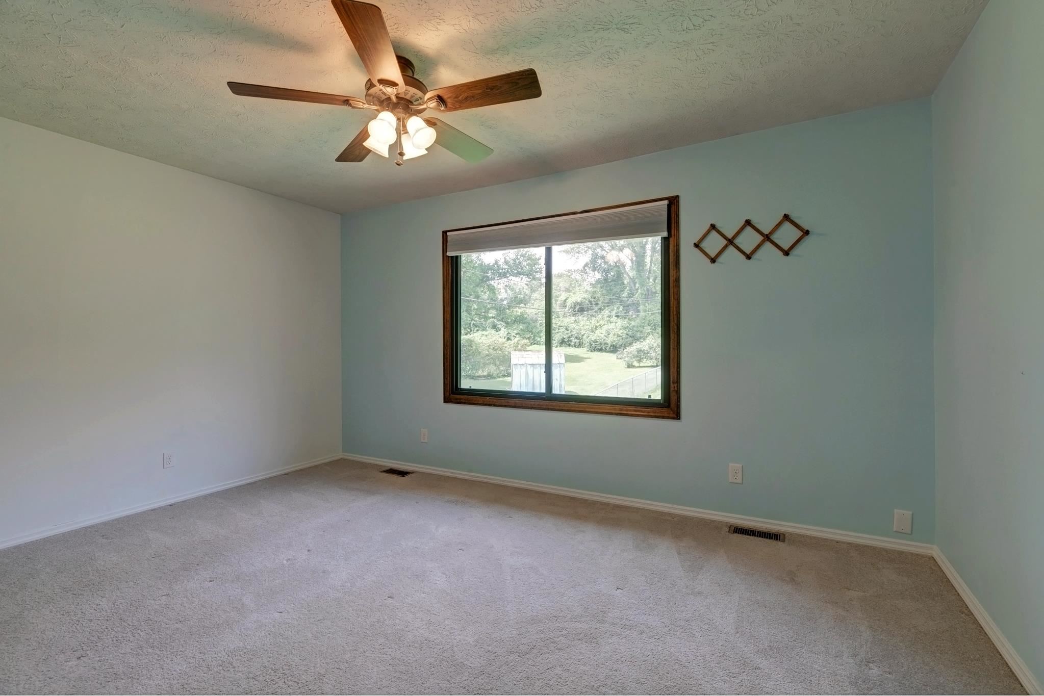 3405 North Stoneycrest Road Bloomington, IN 47404 - Photo 19 of 36 Gallery Image 19