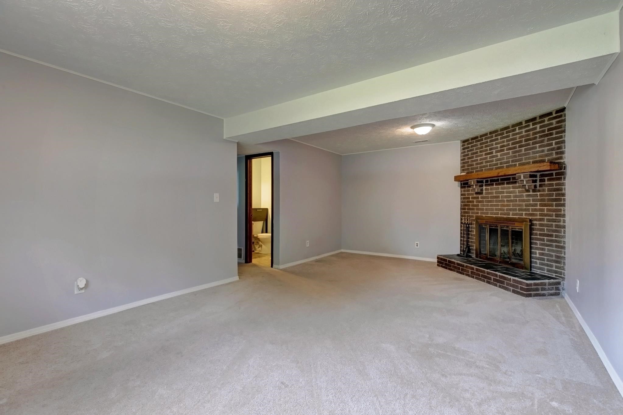 3405 North Stoneycrest Road Bloomington, IN 47404 - Photo 26 of 36 Gallery Image 26