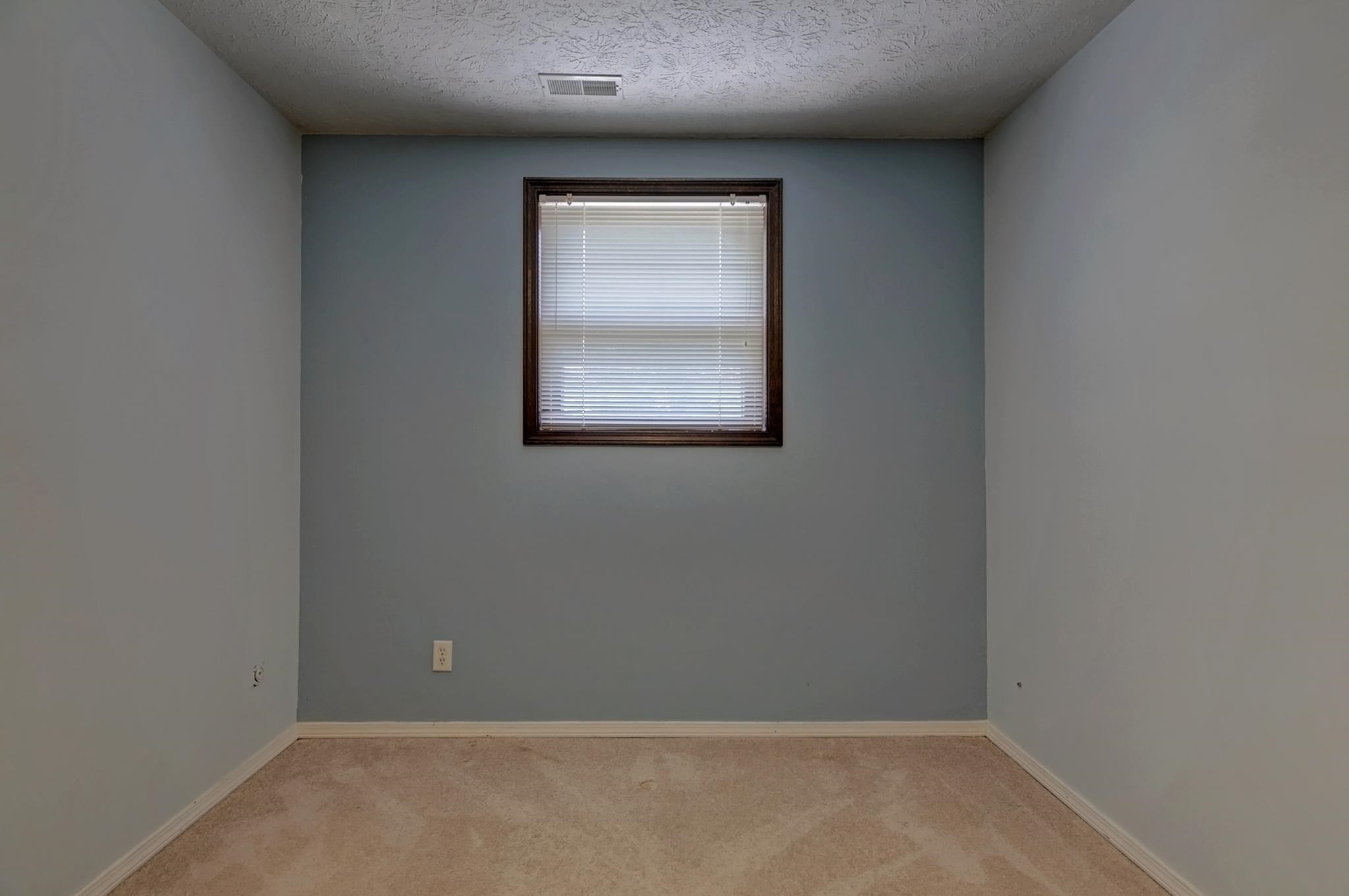 3405 North Stoneycrest Road Bloomington, IN 47404 - Photo 31 of 36 Gallery Image 31