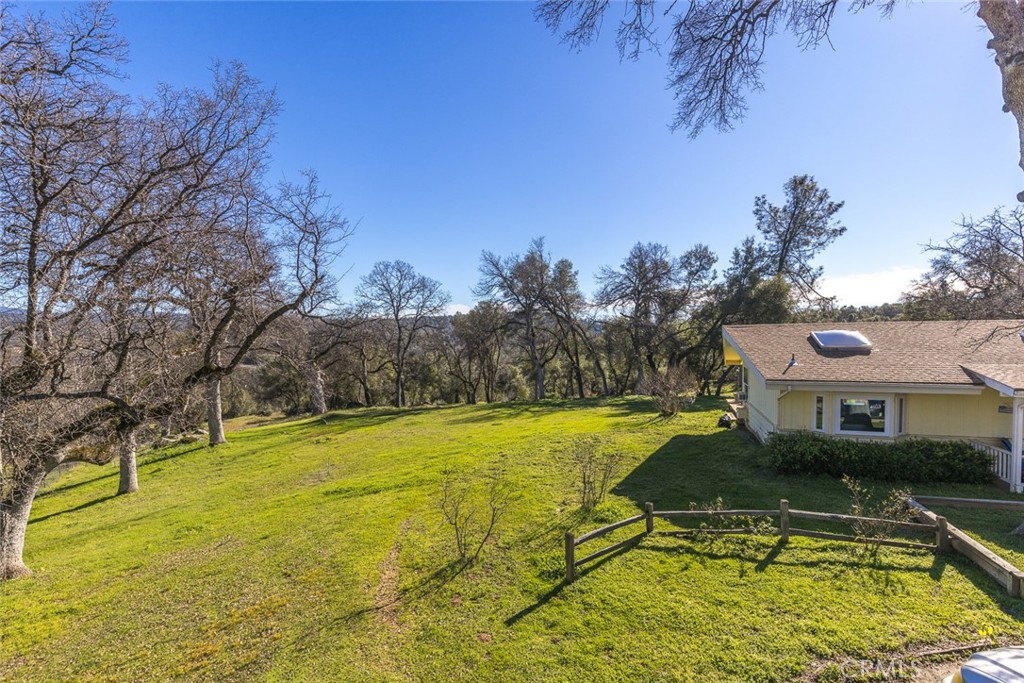3977 Spring Court Mariposa, CA 95338 - Photo 60 of 72 a view of a swimming pool with a patio