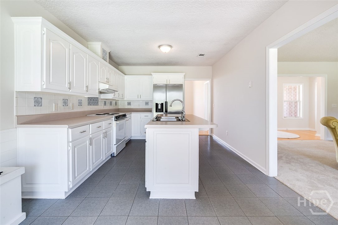 4822 Highway 15 Vidalia, GA 30474 - Photo 17 of 45 KITCHEN