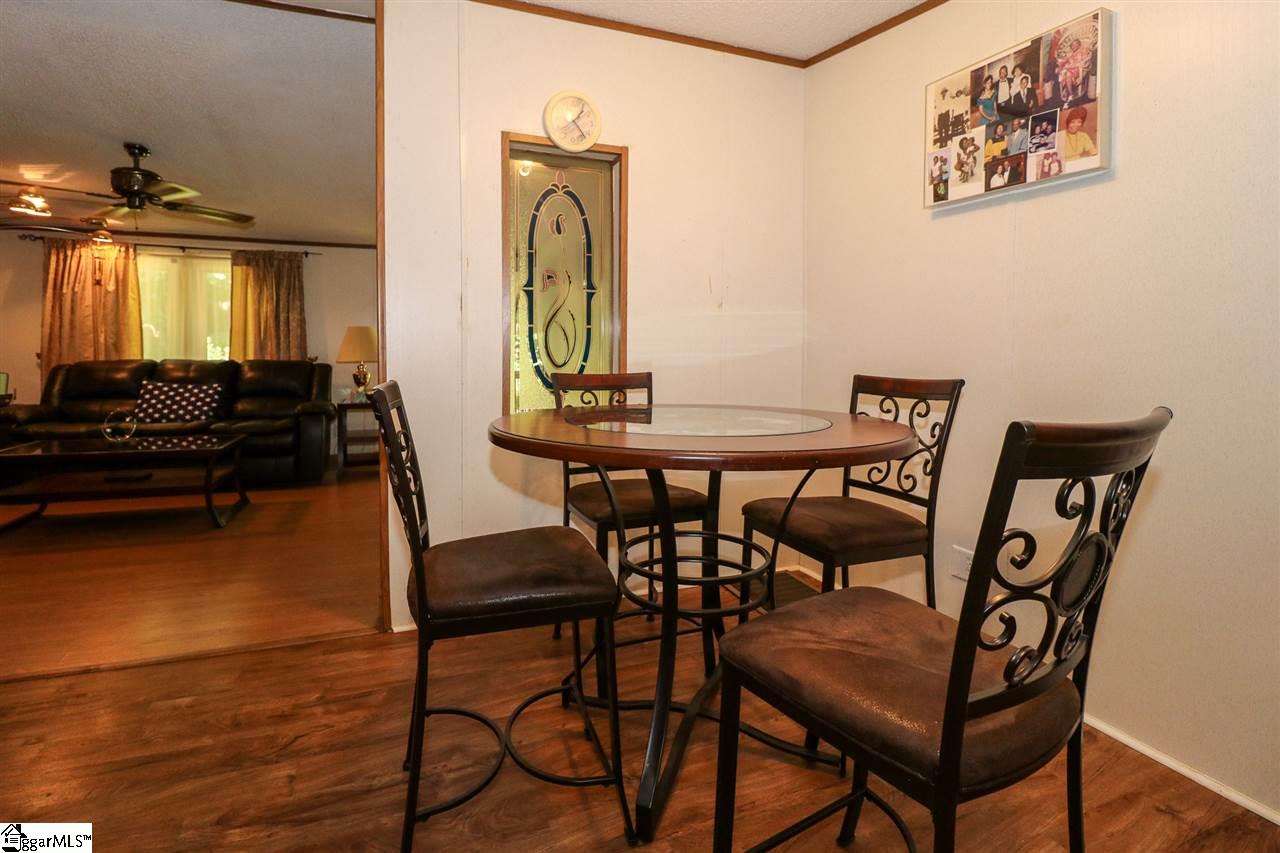 45 Duncan Creek Road Greenville, SC 29609 - Photo 11 of 36 Gallery Image 11