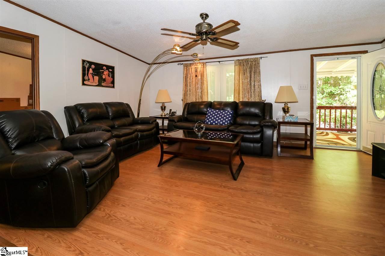 45 Duncan Creek Road Greenville, SC 29609 - Photo 5 of 36 Gallery Image 5
