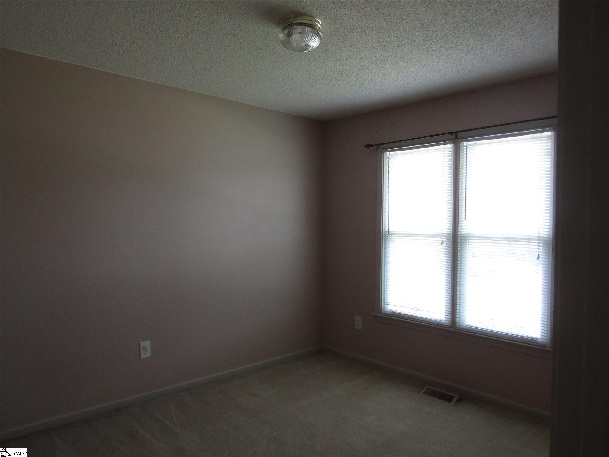 19 Fitzpatrick Court Fountain Inn, SC 29644 - Photo 12 of 26 Gallery Image 12