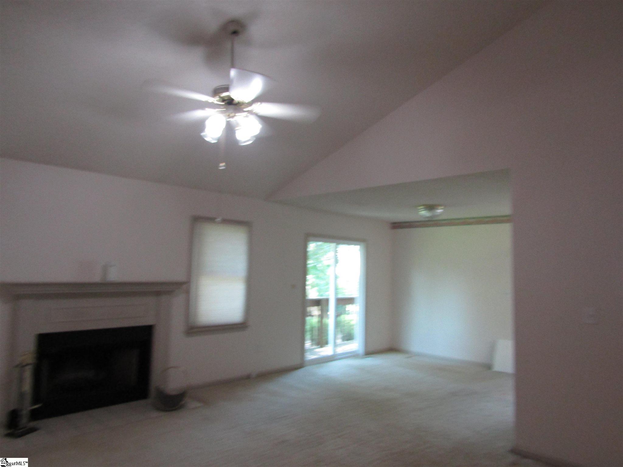 19 Fitzpatrick Court Fountain Inn, SC 29644 - Photo 6 of 26 Gallery Image 6