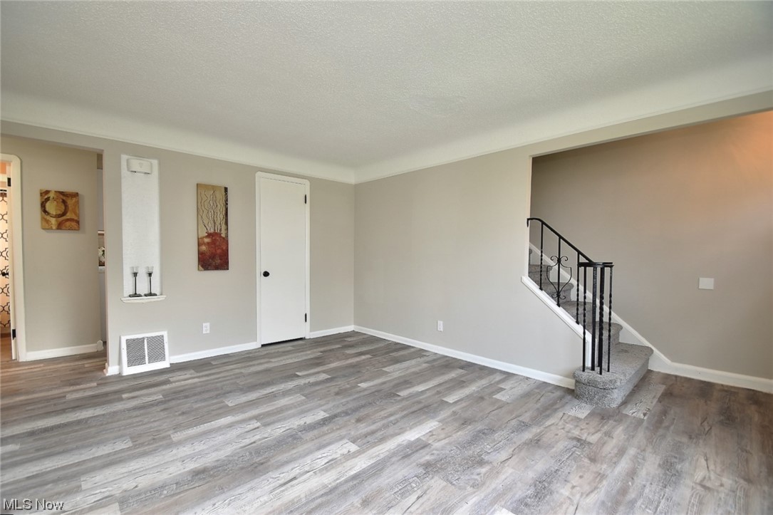 21307 Libby Road Maple Heights, OH 44137 - Photo 7 of 31 LR w/ Access to 2nd Floor