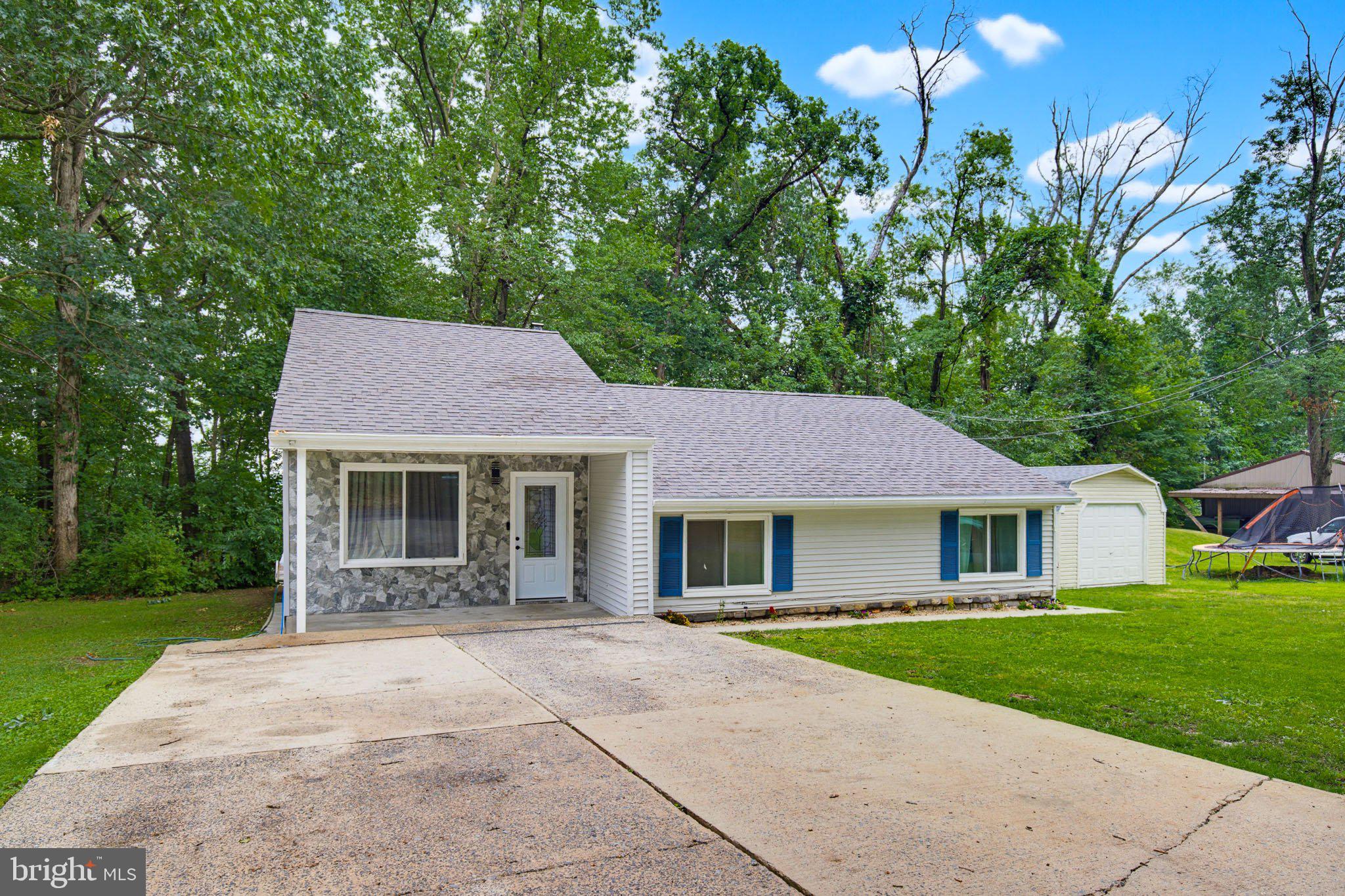 1607 Holtz Road Enola, PA 17025 - Photo 1 of 39
