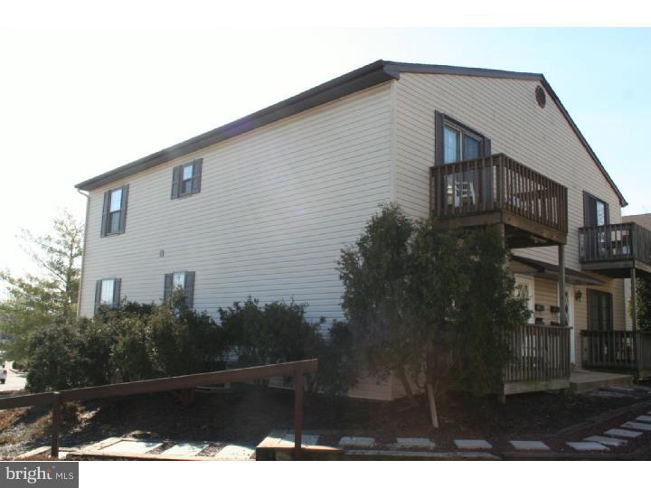 22 South Springfield Road, Unit O4 Clifton Heights, PA 19018 - Photo 4 of 18 Exterior Side