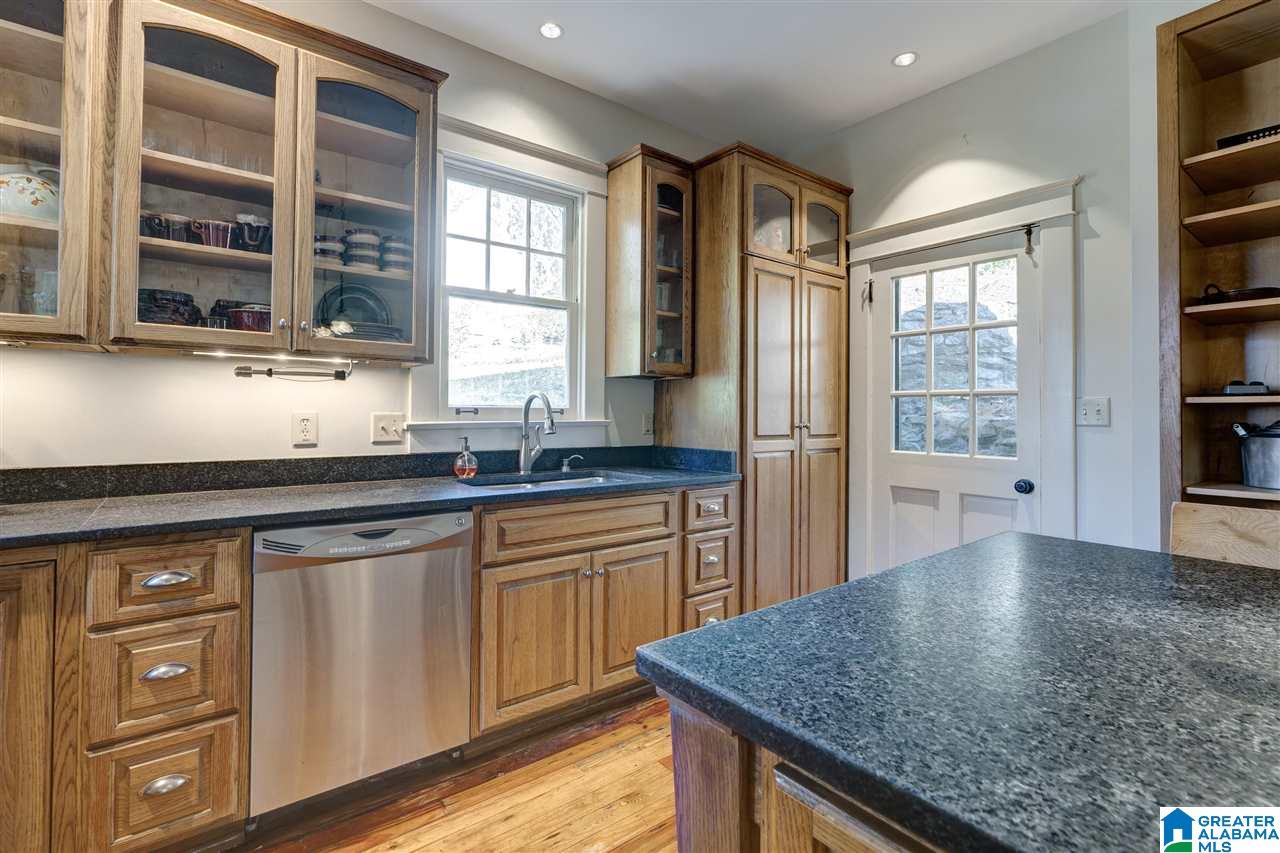 4207 Cliff Road Birmingham, AL 35222 - Photo 11 of 33