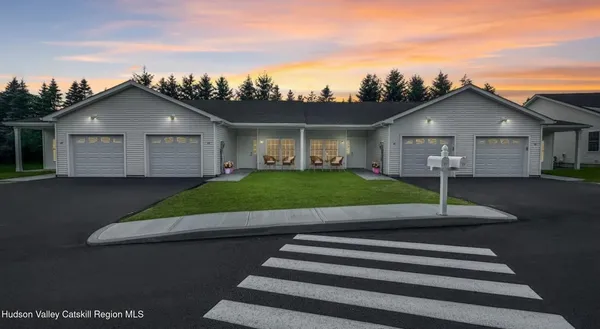 $2,850 | 59 Hillside Road, Pine Plains, NY 12567