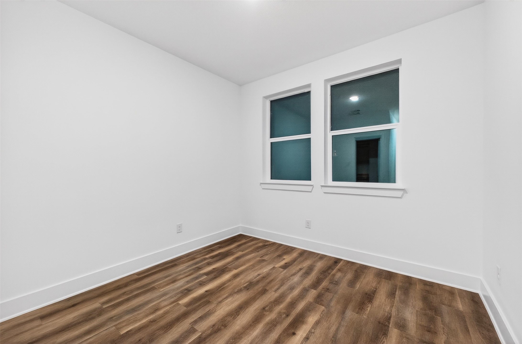 3003 A Delano Street Houston, TX 77004 - Photo 40 of 49 a view of empty room with a window