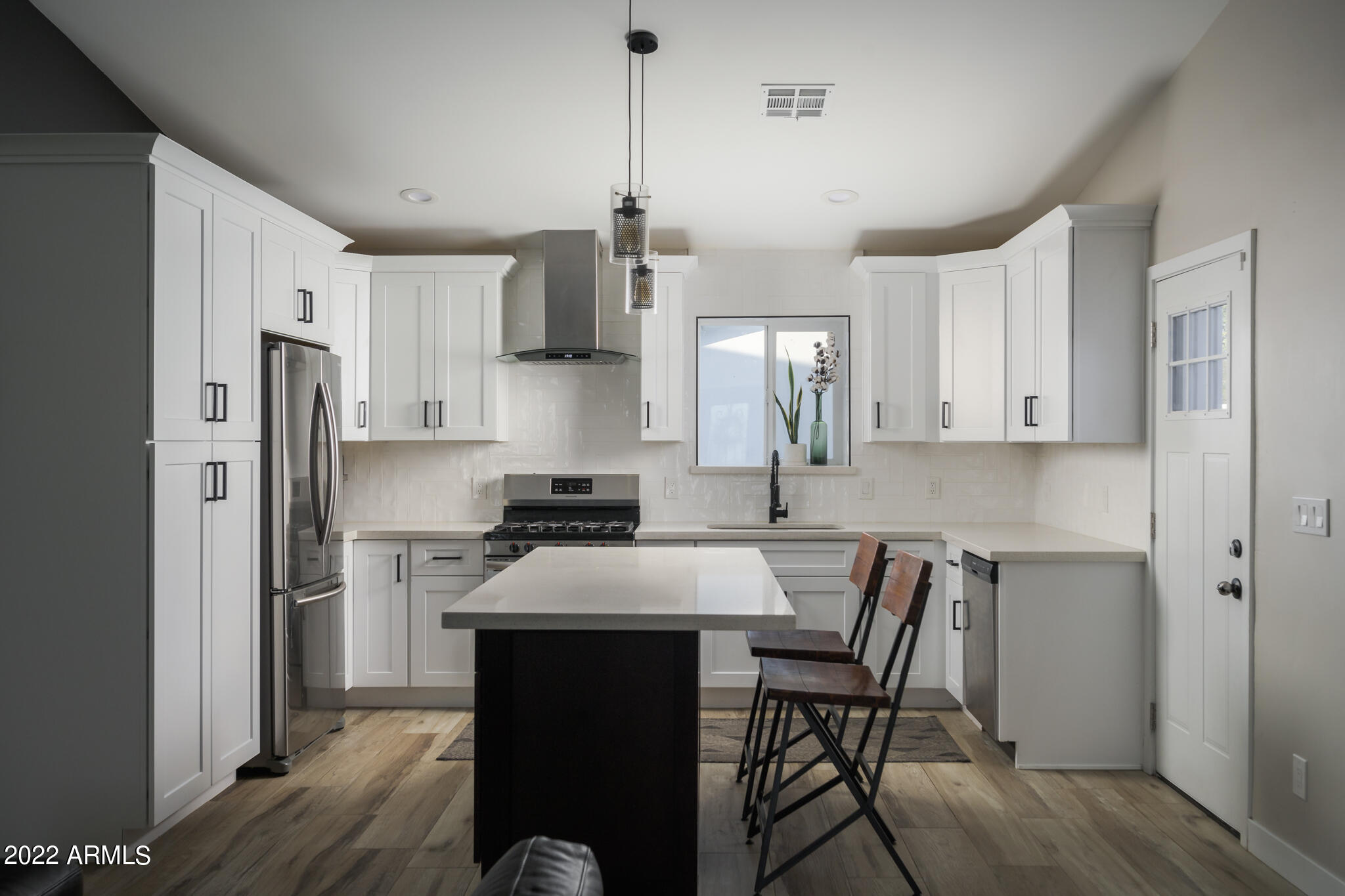 1722 East Granada Road Phoenix, AZ 85006 - Photo 2 of 26 _DSC5008-Edit