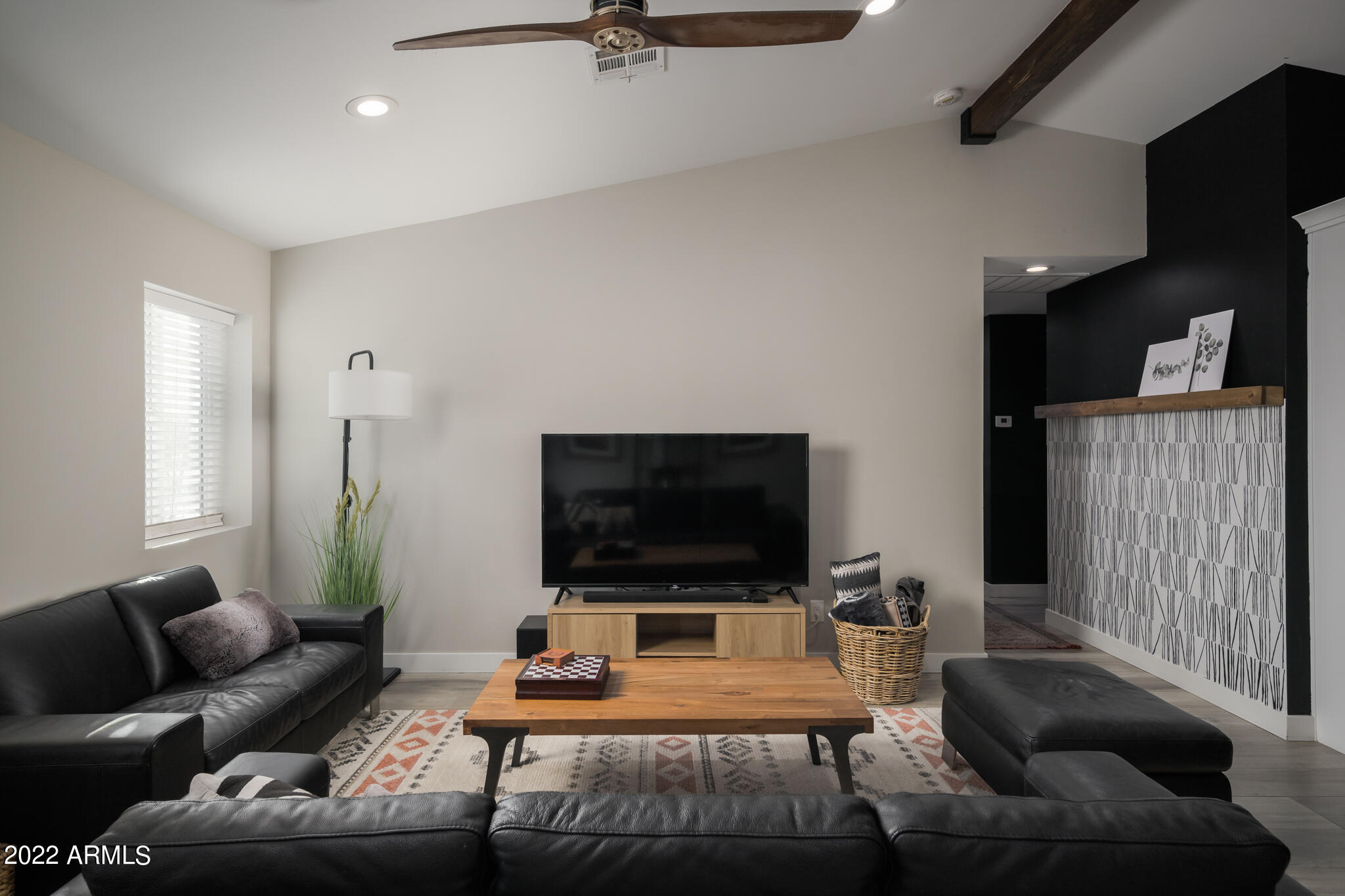 1722 East Granada Road Phoenix, AZ 85006 - Photo 4 of 26 _DSC4985-Edit