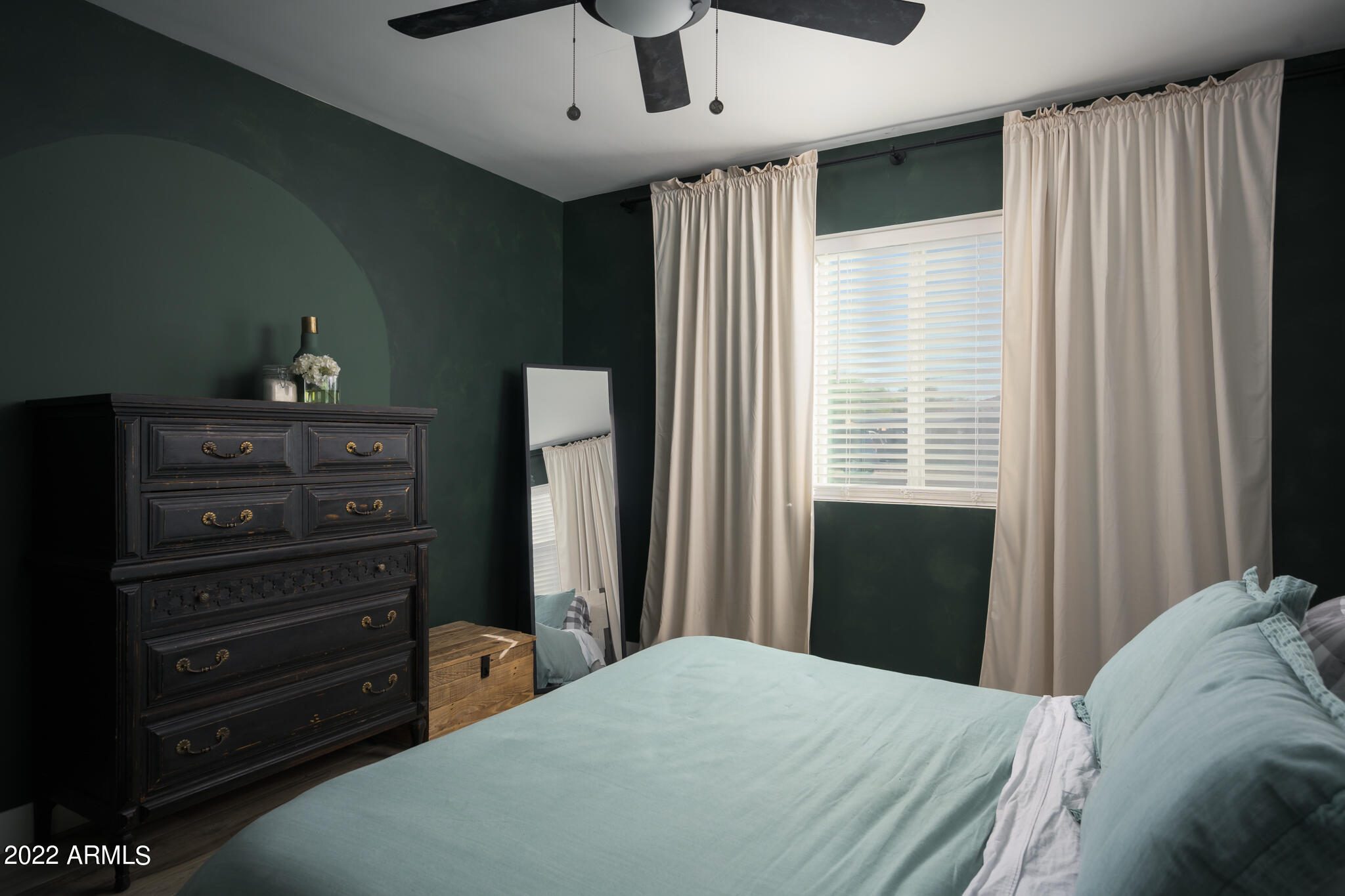 1722 East Granada Road Phoenix, AZ 85006 - Photo 8 of 26 _DSC4931-Edit
