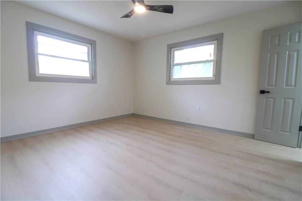 4396 Greenleaf Circle Southwest Atlanta, GA 30331 - Photo 14 of 18 an empty room with a window