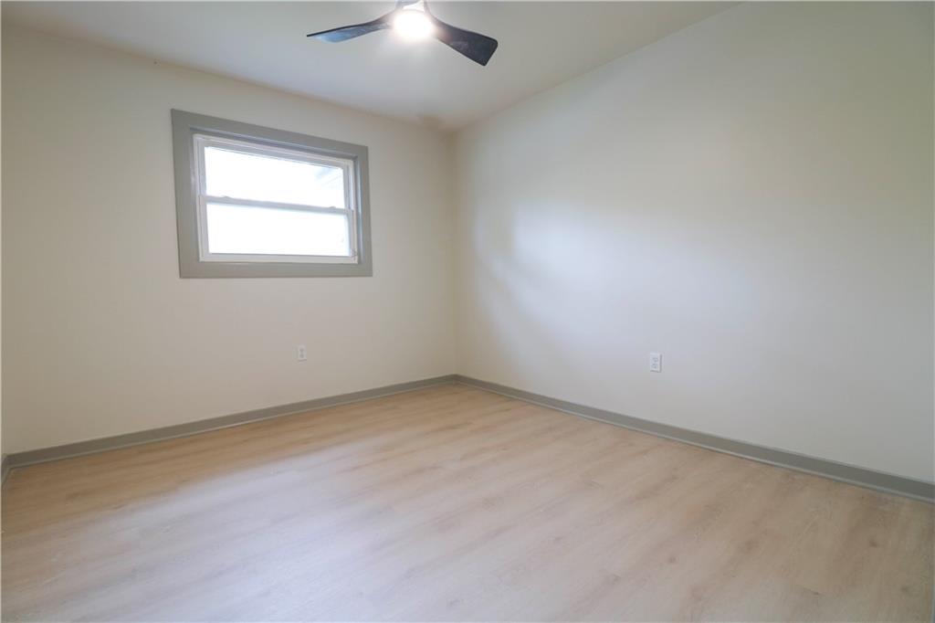 4396 Greenleaf Circle Southwest Atlanta, GA 30331 - Photo 17 of 18 an empty room with a window
