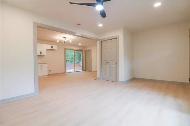 $252,600 | 4396 Greenleaf Circle Southwest, Atlanta, GA 30331