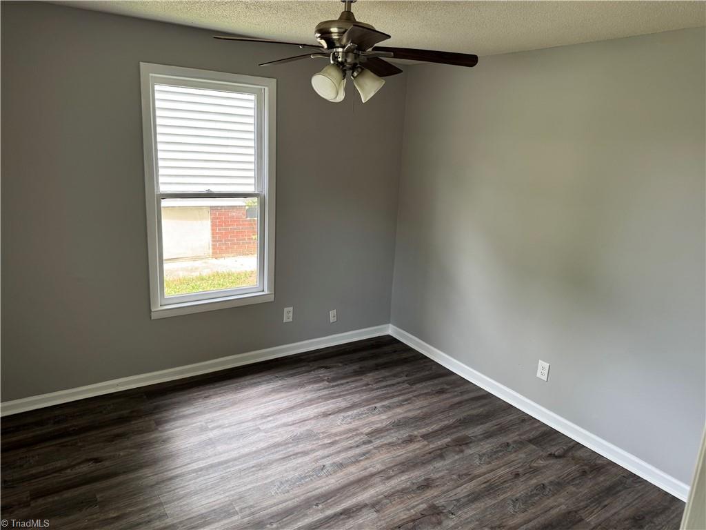505 Pomeroy Place High Point, NC 27260 - Photo 11 of 12 Bedroom 1