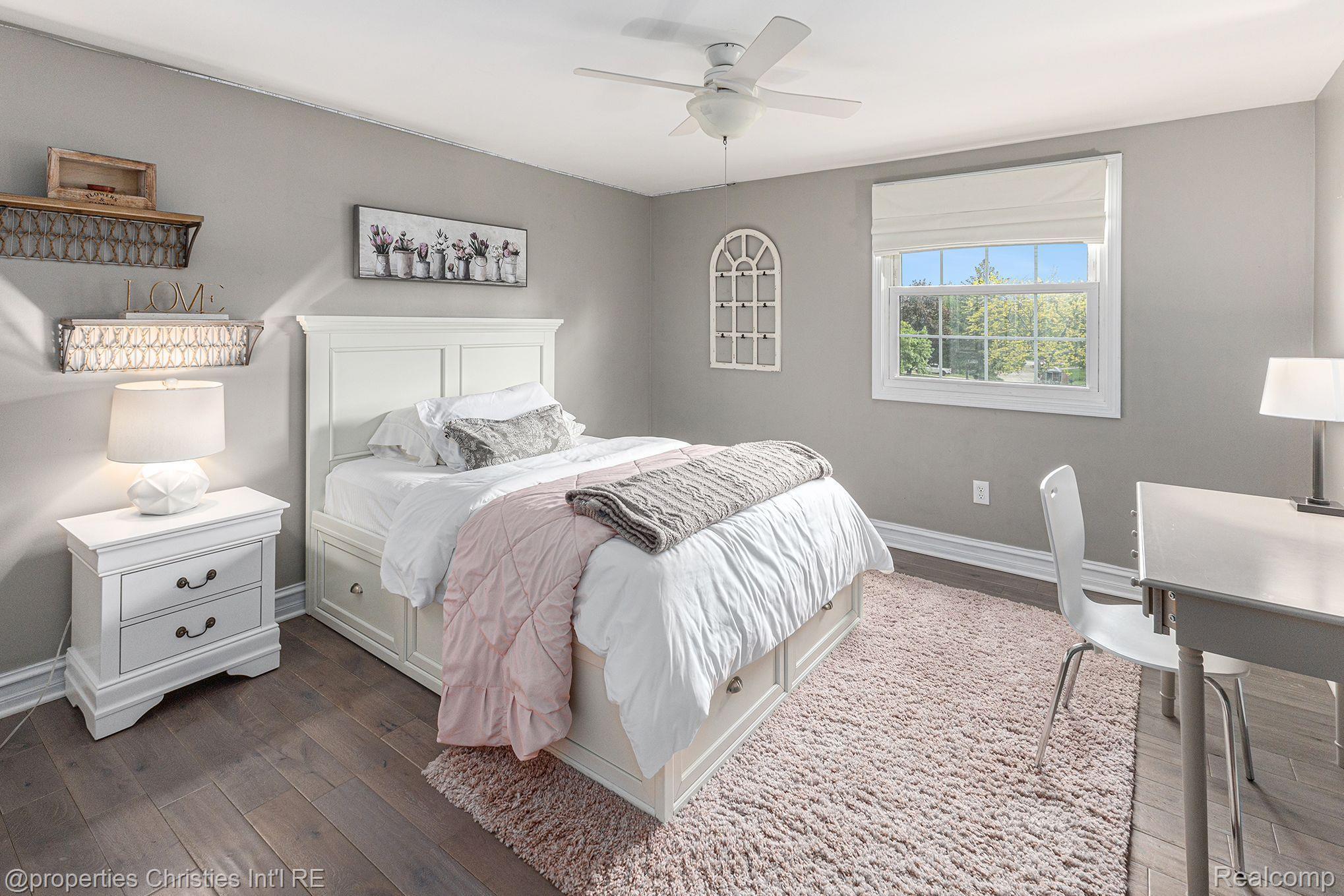 2444 Lassiter Drive Rochester, MI 48309 - Photo 17 of 28 Bedroom