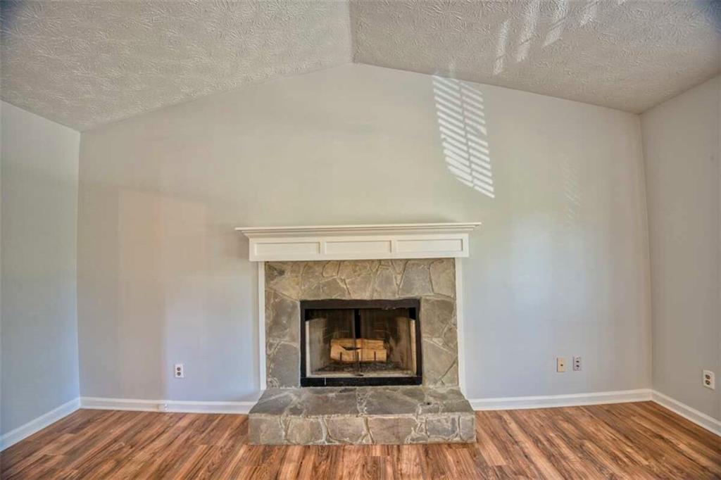 928 Hi Hope Road Lawrenceville, GA 30043 - Photo 5 of 32 Gallery Image 5