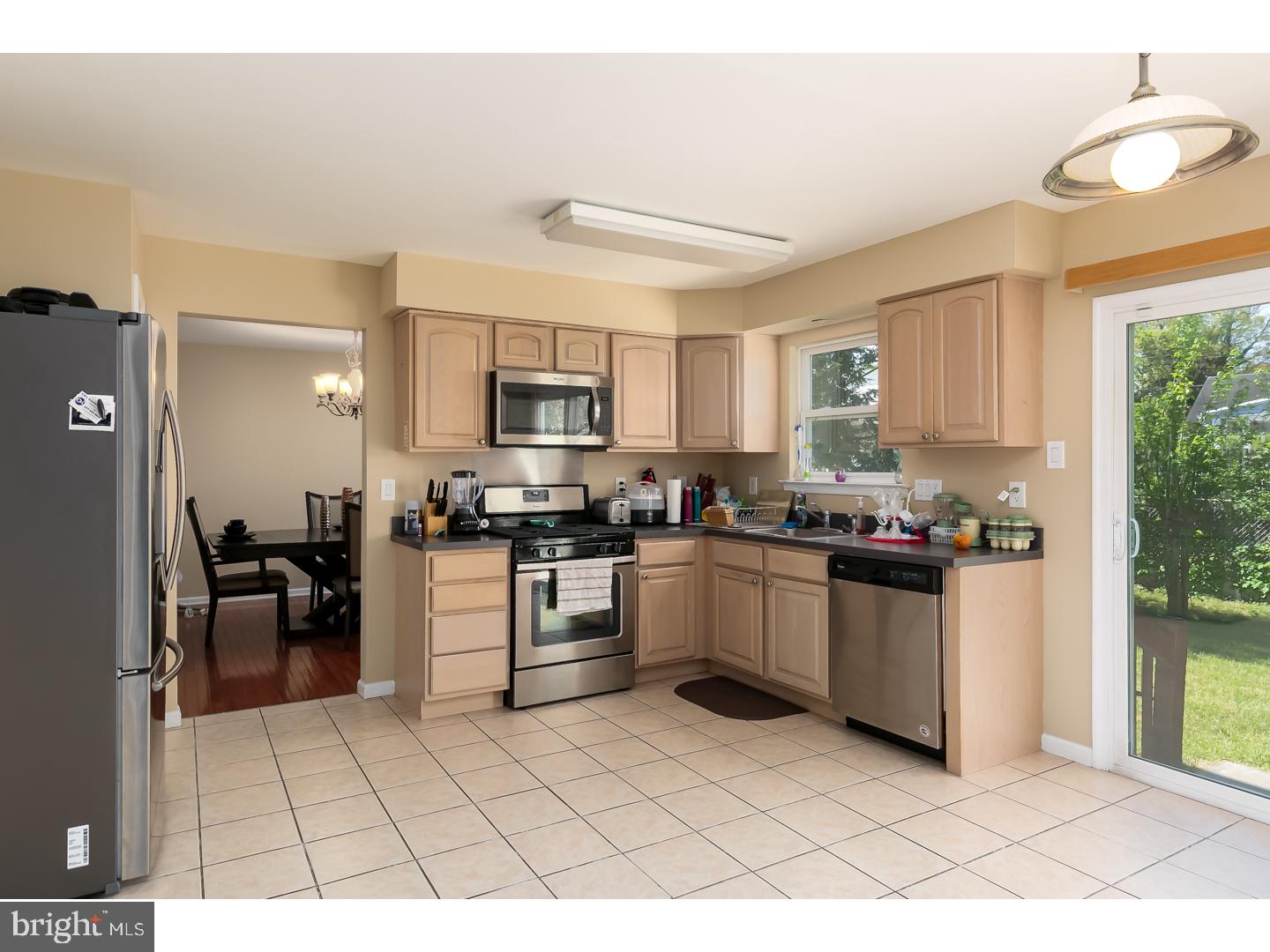 306 Taylor Street Riverside, NJ 08075 - Photo 8 of 22