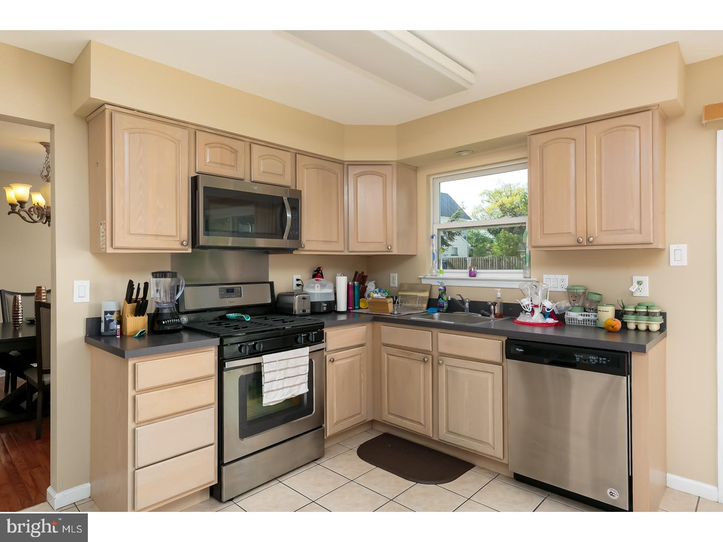 306 Taylor Street Riverside, NJ 08075 - Photo 9 of 22